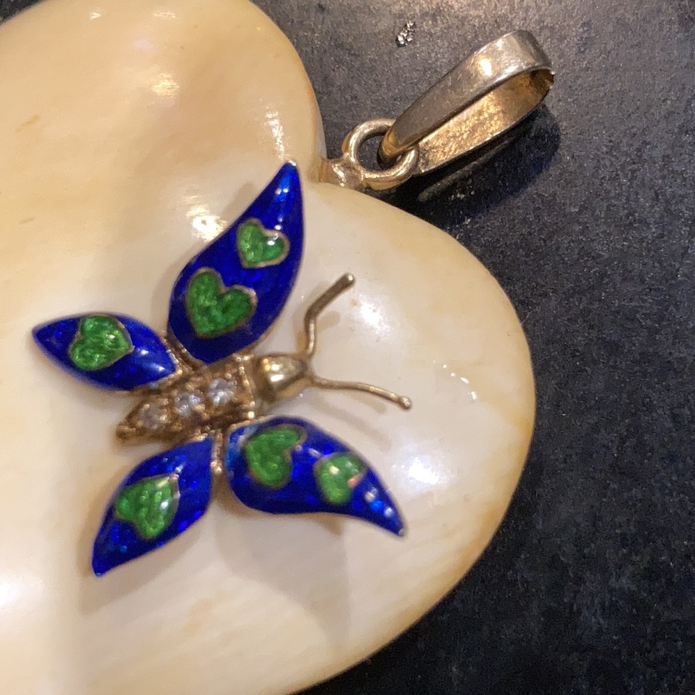 Ivory Heart w Butterfly Enamel Diamond 14k Pendant - Picture 9 of 11